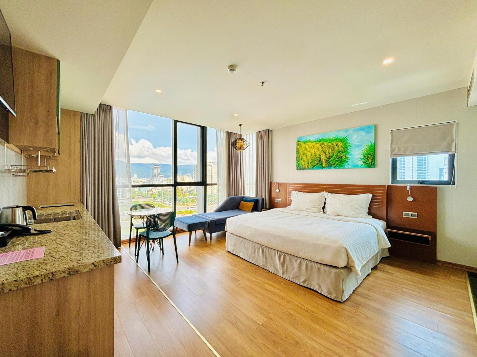 Nam Hotel & Residences Дананг Экстерьер фото